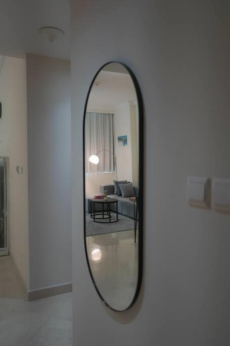 Step Into Serenity - Discover Modern Living In 1Br Apartment With Panoramic Views In Dubai Marina Near Jbr Walk, Beach And Bla Bla Club Εξωτερικό φωτογραφία